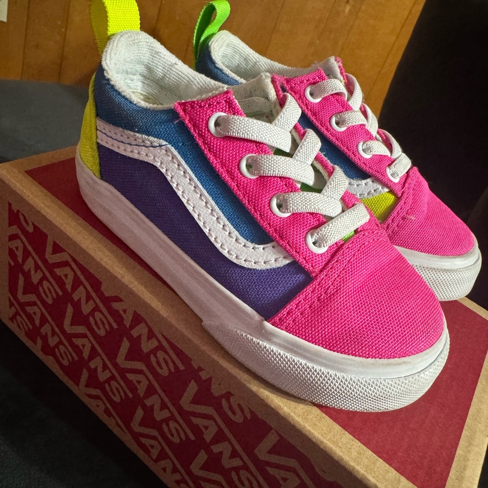 Toddler Vans